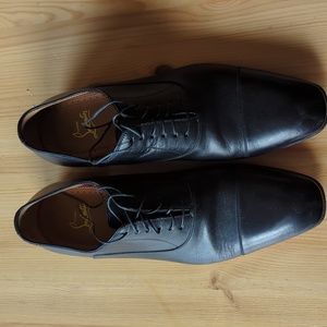 "Greggo Flat" Christian Louboutin Red bottom shoes